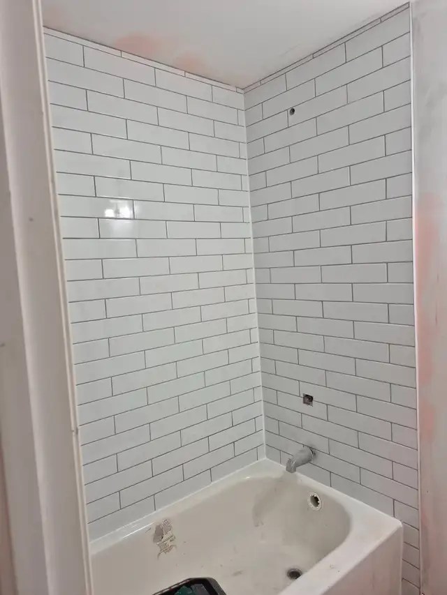 Annex Bright 3 Bedroom 3 Bathroom shared yard June 1st - Photo 9