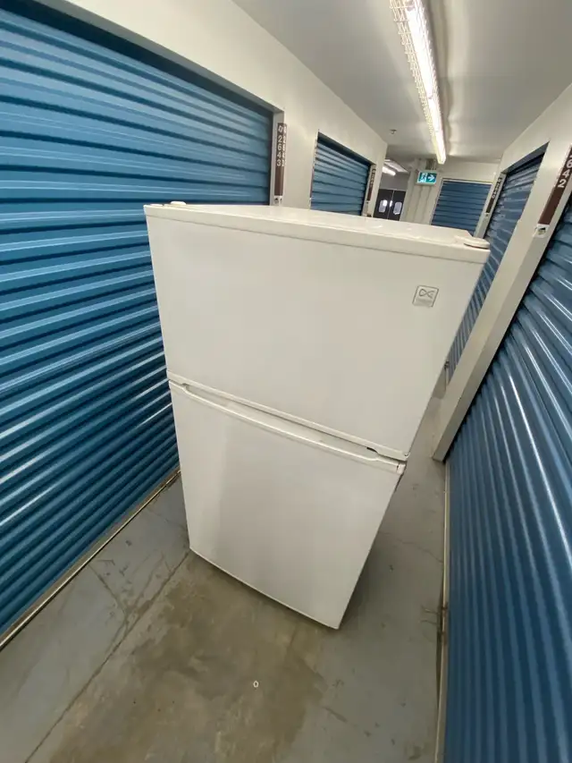 WHITE TOP FREEZER AVAILABLE - Photo 3