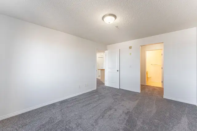 2 Bedroom 2 Bathroom Condo for Renr - Photo 7