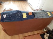 LEVI,S 502 TAPER JEANS. ( NEW) 2 PAIRS