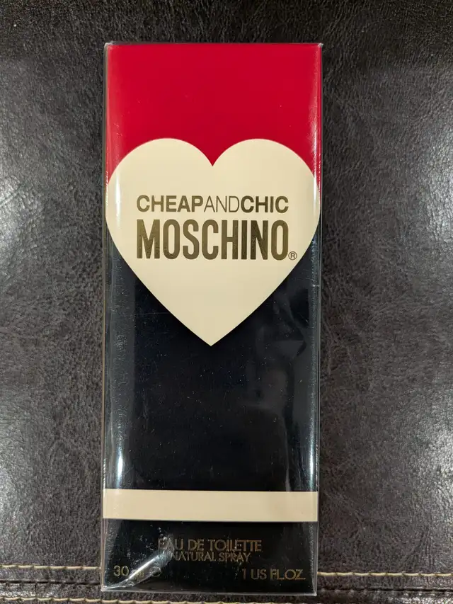 NEW Cheap and Chic Moschino Eau De Toilette Ladies Spray 30mls
