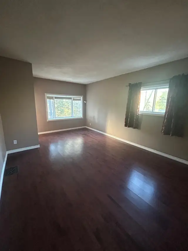 PRICE IMPROVEMENT! ✨ Prime 50’ x 150’ PROPERTY! ✨ - Photo 3