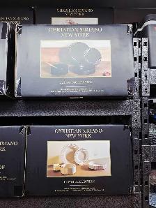 Ensemble de 16 morceaux noir ou blanc