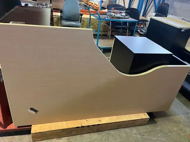 2 desks for sale - Photo 2