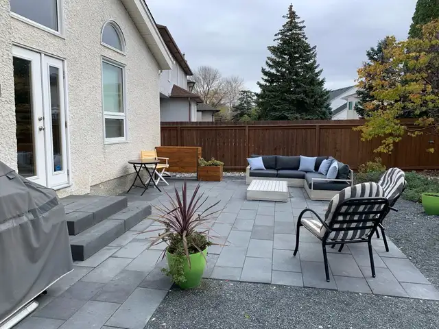 FOR SALE: Spacious Bungalow in Lake Community - Photo 7