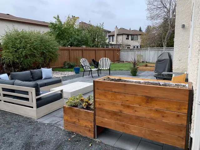 FOR SALE: Spacious Bungalow in Lake Community - Photo 8