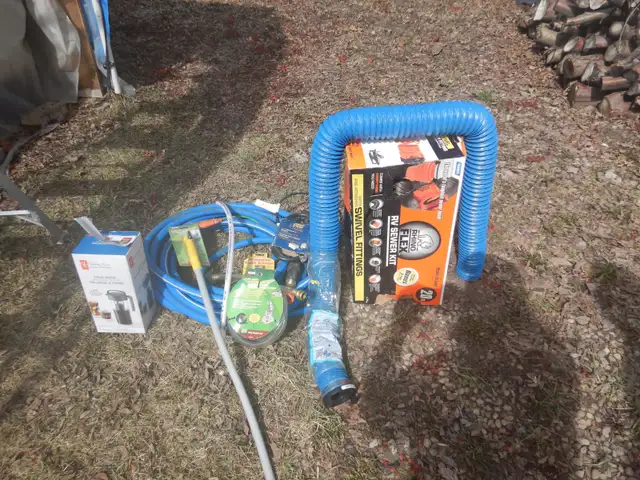 RV / TRAILER ACCESSORIES