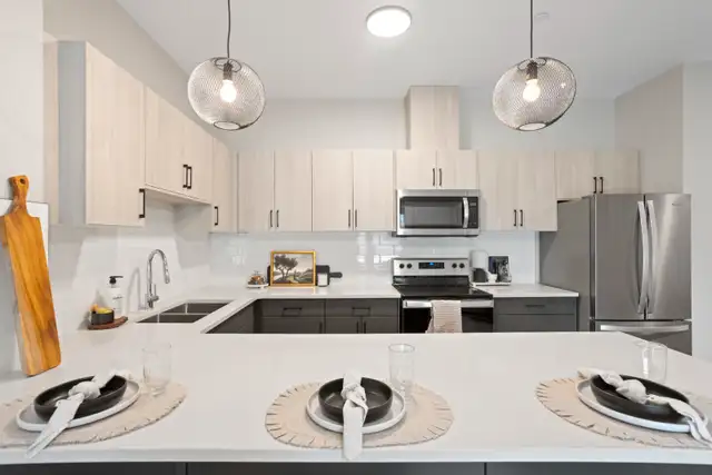 2 bedroom apartments available now in Lucan, ON! - Photo 7