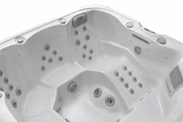 Door Crasher Sale! New 6 Person Spas- 56 Jets - Free Delivery WI - Photo 6