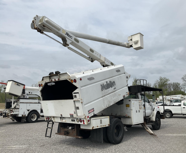 2013 Ford F750 Altec LR756 Bucket Truck - Photo 3