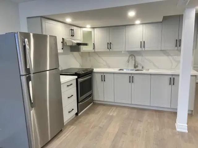 BEAUTIFUL 2 BEDS 1 BATH LEGAL BASEMENT FOR LEASE IN GEORGETOWN. - Photo 3