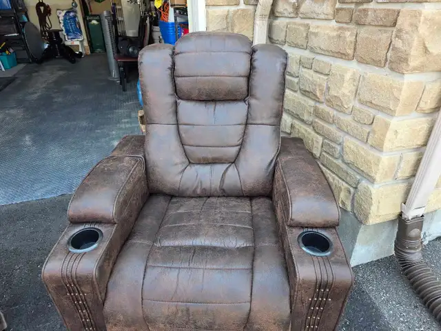 couches 4 sale - Photo 3