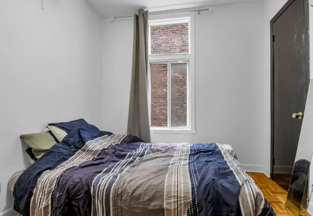 Location!! A bright and stylish apartment, 2bdr, appliances - Photo 3