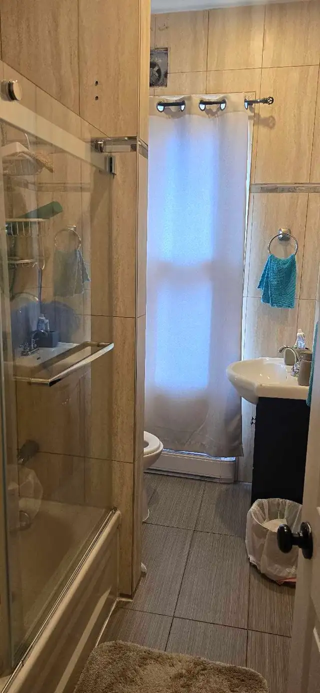 Room Available For May 1st - Photo 8