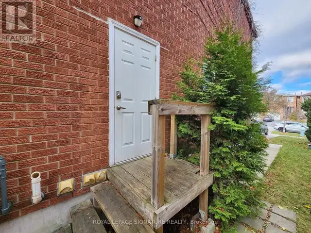 1 Bed 1 Bath House (Vaughan, Thornhill) - Photo 9