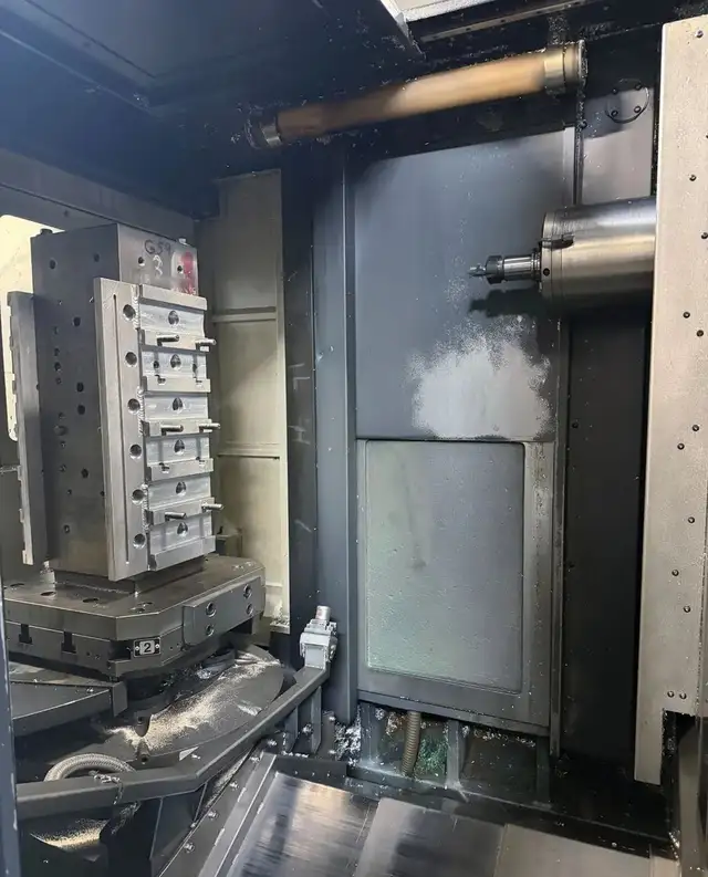 2008 DOOSAN HC 400 - Photo 4