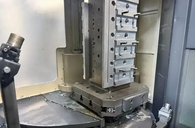 2008 DOOSAN HC 400 - Photo 5