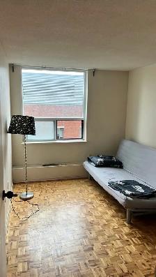 Private room in Hart downtown