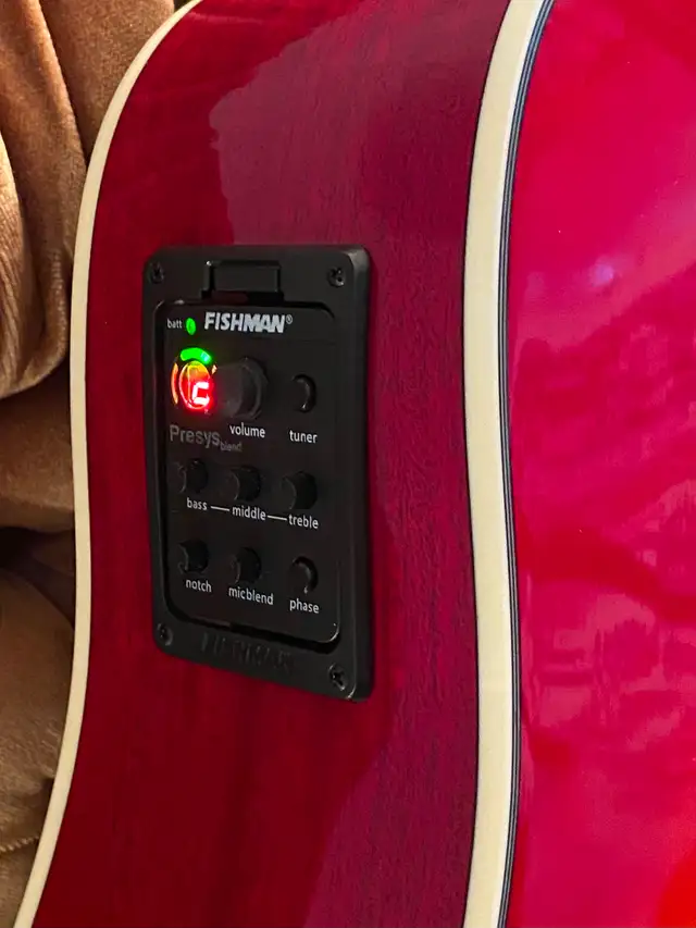 'NEW' Acoustic-Electric Guitar Humingbird, Gibson Copy, GREAT! - Photo 3