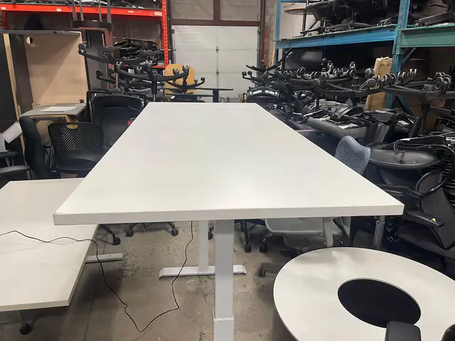 Outop Sit-Stand Desk-Used Desk-Call Us Now! - Photo 5