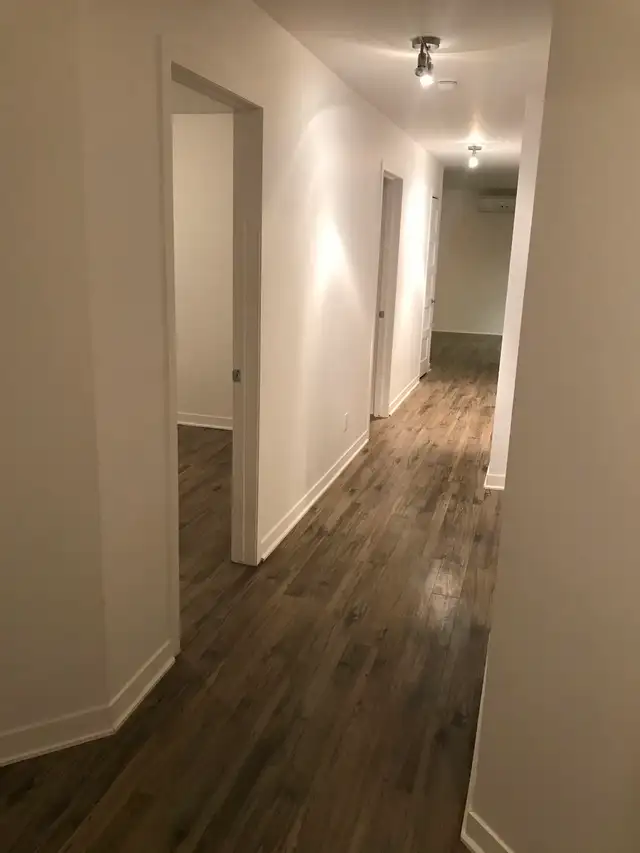 À LOUER– Grand 5 ½ Au Coeur De St-Jerome Juillet 2026 - Photo 2