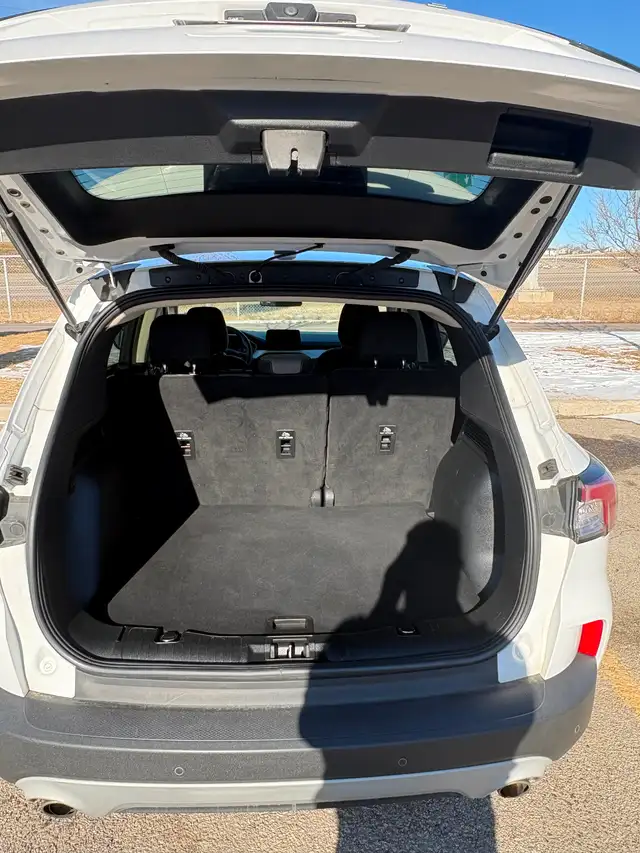 2020 Ford Escape - Photo 9