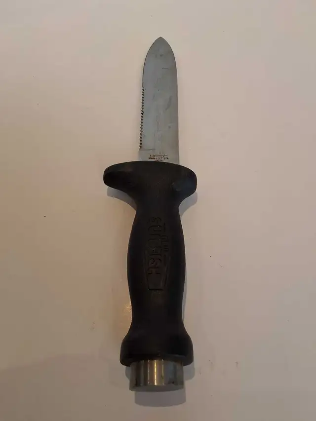 New Sun Fish Hi-Cut Scuba knife w/rubber leg sheath - Photo 2