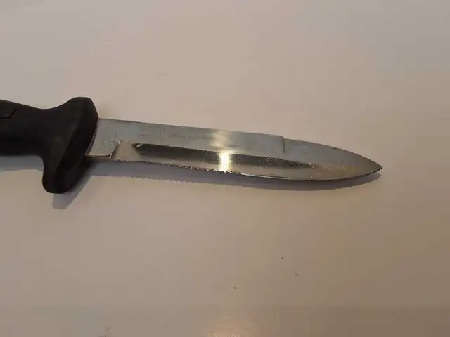 New Sun Fish Hi-Cut Scuba knife w/rubber leg sheath - Photo 4