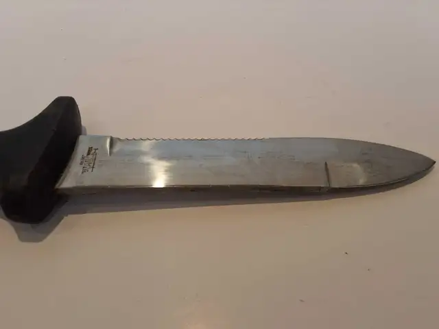 New Sun Fish Hi-Cut Scuba knife w/rubber leg sheath - Photo 5