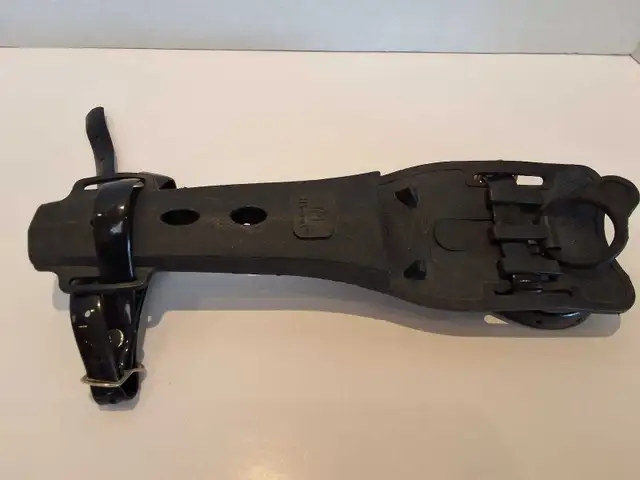 New Sun Fish Hi-Cut Scuba knife w/rubber leg sheath - Photo 6