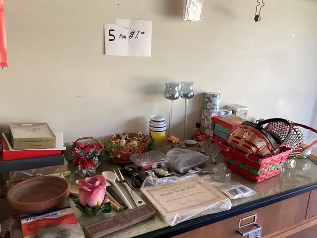 FLEA MARKET ENTREPRENEURS BY APPOINTMENT. 909 - Photo 2