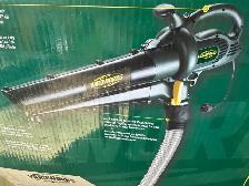 YARDWORKS electric leafs blower/vacuum for sale