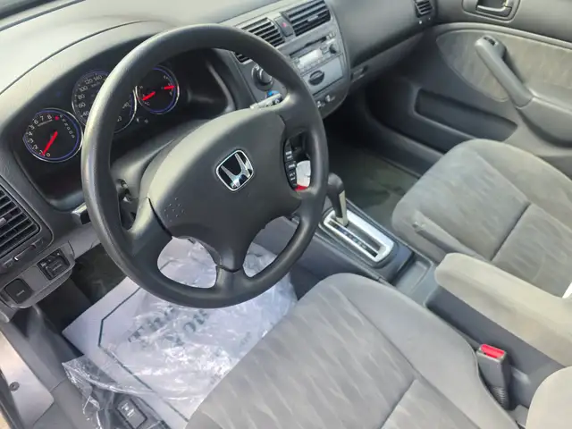 2004 Honda Civic Sdn - Photo 11