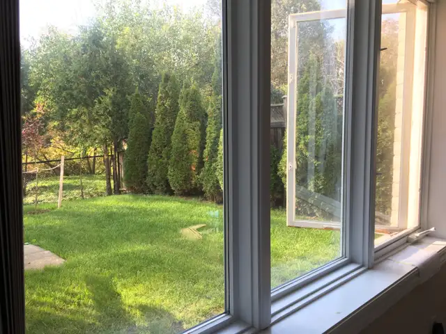 Luxury boutique rental in high-end Unionville at Kennedy/Hwy 7 - Photo 2