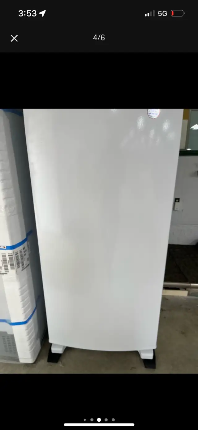 Standup 18 cu Ft Freezer - NEW - Photo 3