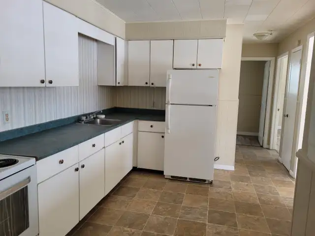 237 Brookside Dr, B building, unit5, 2-bedroom(1bath1kt 2F)North - Photo 2