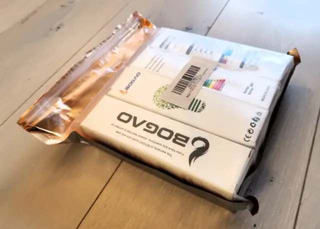 4 of Brand New BOGAO E12 LED Candelabra Bulb ( 12W ) - Photo 4