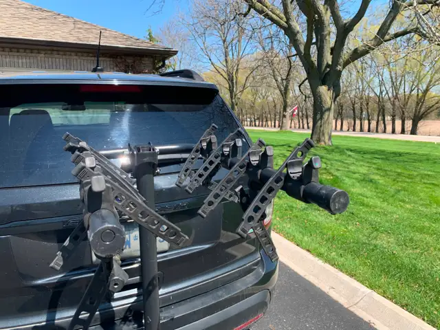 Serious bike rack for up to 4 bicycles - just $125 - Photo 3