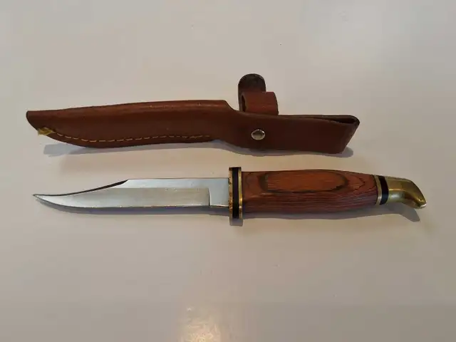 Rite Edge 4' fixed blade knife w/sheath