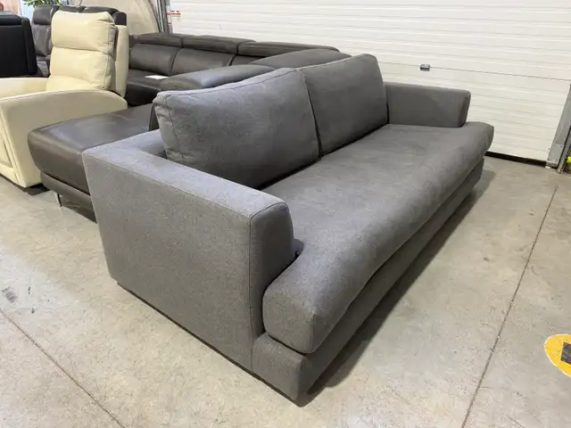 Grey fabric bench sofa - Photo 3