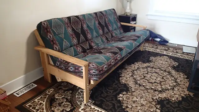 Cedar Futon