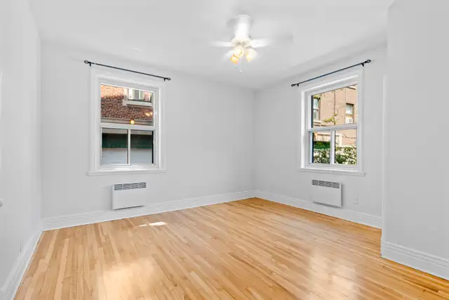 Centre-ville - 2 chambres - 2 095 $/mois - Électros inclus - Photo 5