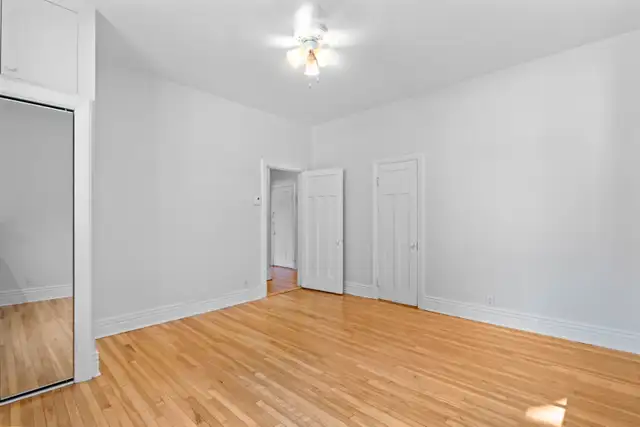 Centre-ville - 2 chambres - 2 095 $/mois - Électros inclus - Photo 8