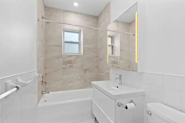 Centre-ville - 2 chambres - 2 095 $/mois - Électros inclus - Photo 9