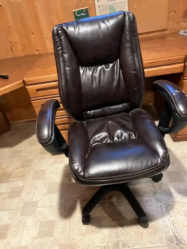 Desk, Corner unit,  Cabinet & free chair - Photo 6