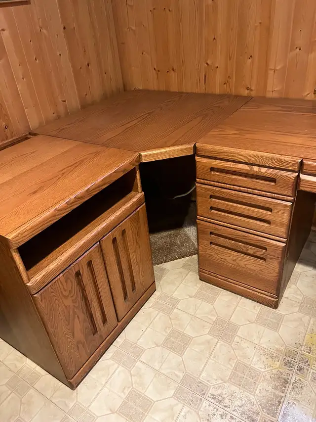 Desk, Corner unit,  Cabinet & free chair - Photo 8