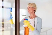 Looking for contractors, handymen, housekeeping associates - Photo 2