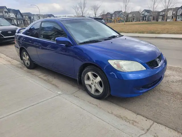 Honda Civic Coupe SI - Photo 3