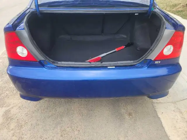 Honda Civic Coupe SI - Photo 4