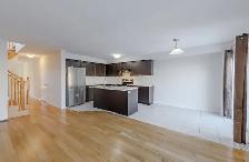 END-UNIT Townhouse for Rent